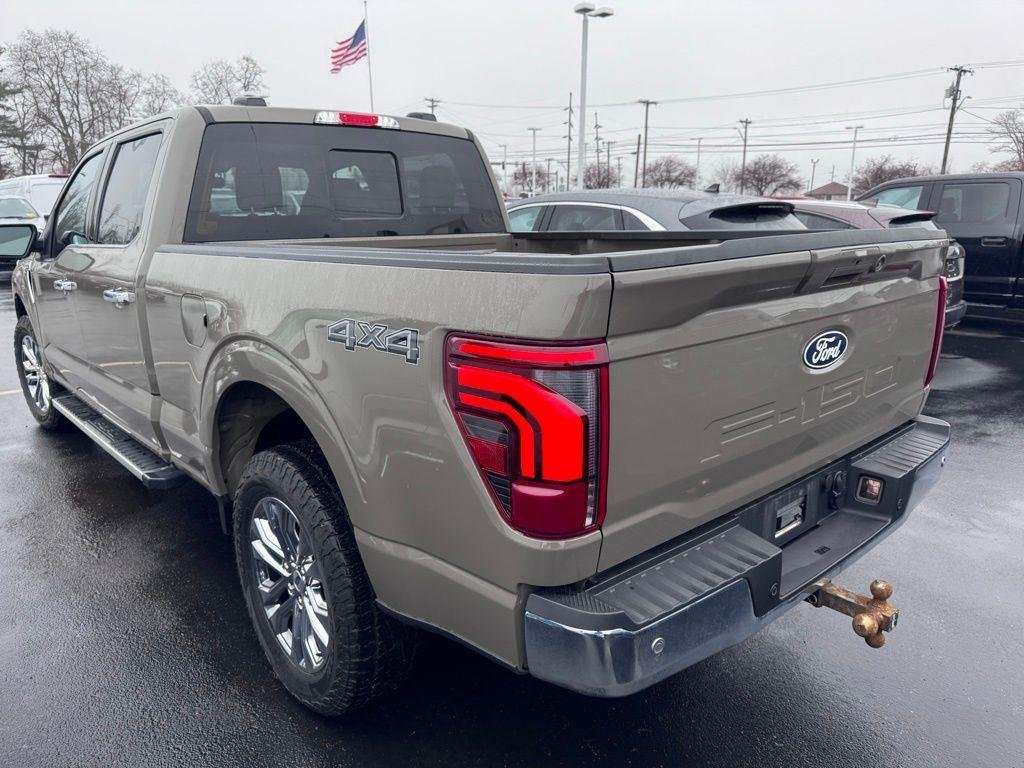 Used 2025 Gray Ford LARIAT image 6