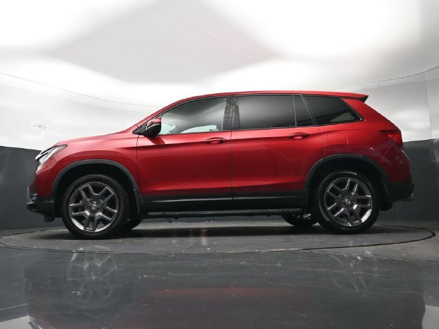 Certified Used 2023 Radiant Red Metallic II Honda EX-L image 30