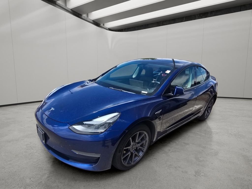 Used 2022 Deep Blue Metallic Tesla Base image 3