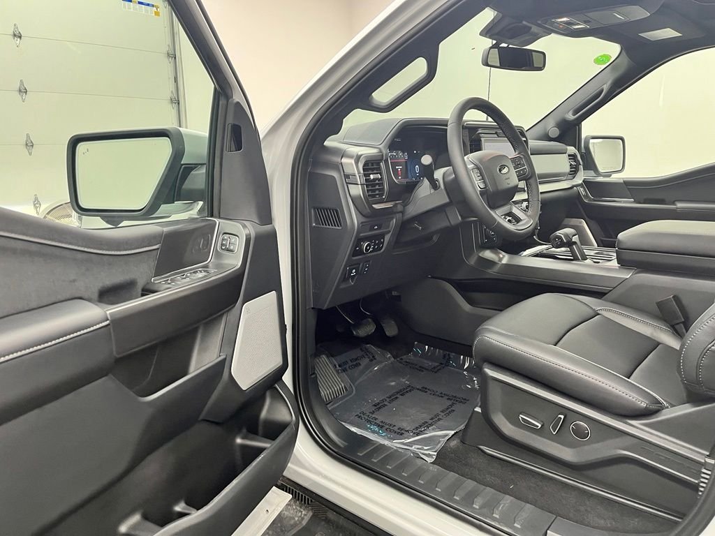 New 2026 White Ford Lariat image 19