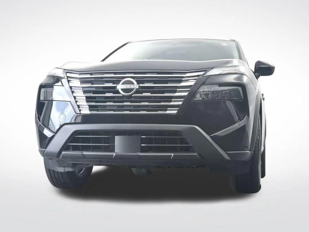 Used 2025 Black Nissan SV image 30