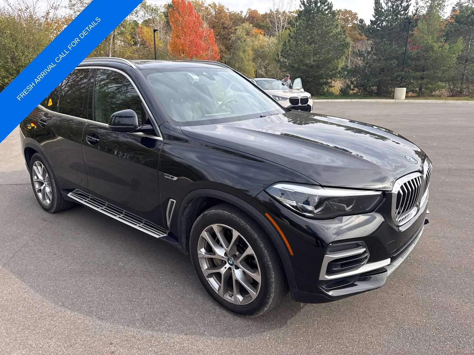 Used 2022 Black BMW xDrive45e image 6