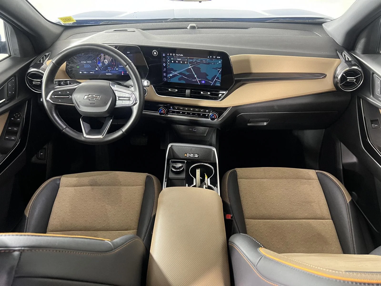 Used 2025 Reef Blue Metallic Chevrolet ACTIV image 2