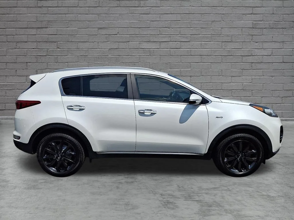 Used 2019 White Kia EX image 13