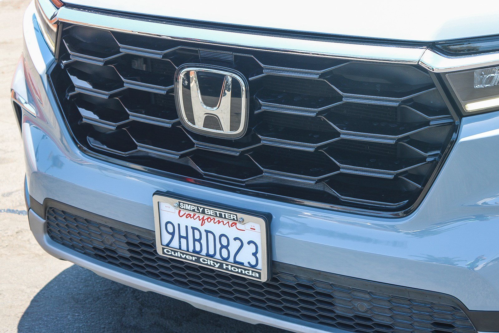 Certified Used 2023 Sonic Gray Pearl Honda 2WD TRG image 32