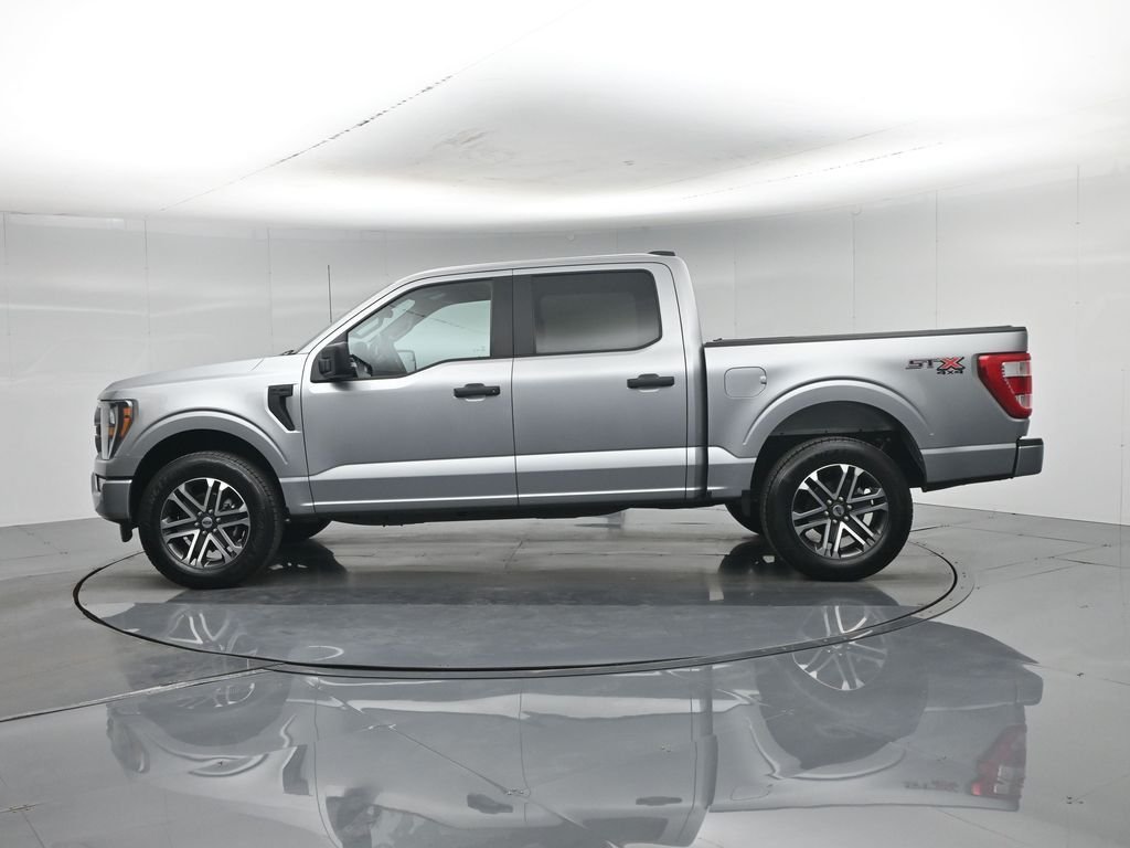 Used 2023 Silver Ford XL image 28