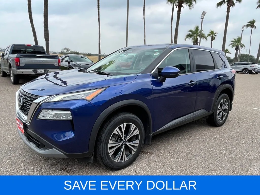 Used 2022 Blue Nissan SV image 3