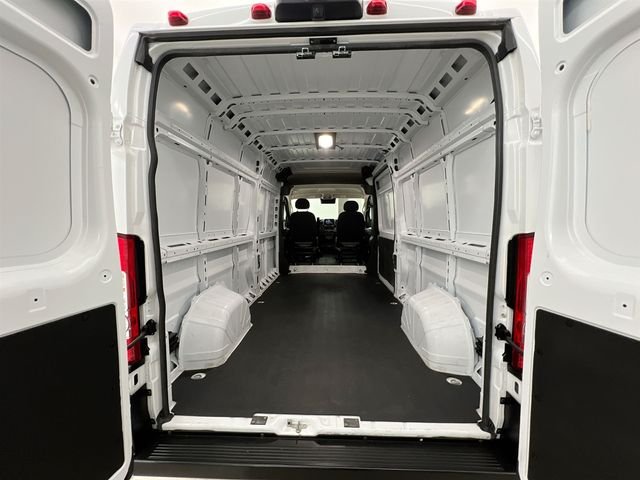 Used 2025 White Ram High Roof image 37