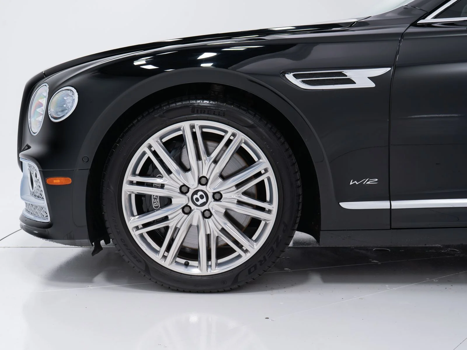 Certified Used 2021 Beluga Bentley W12 image 42
