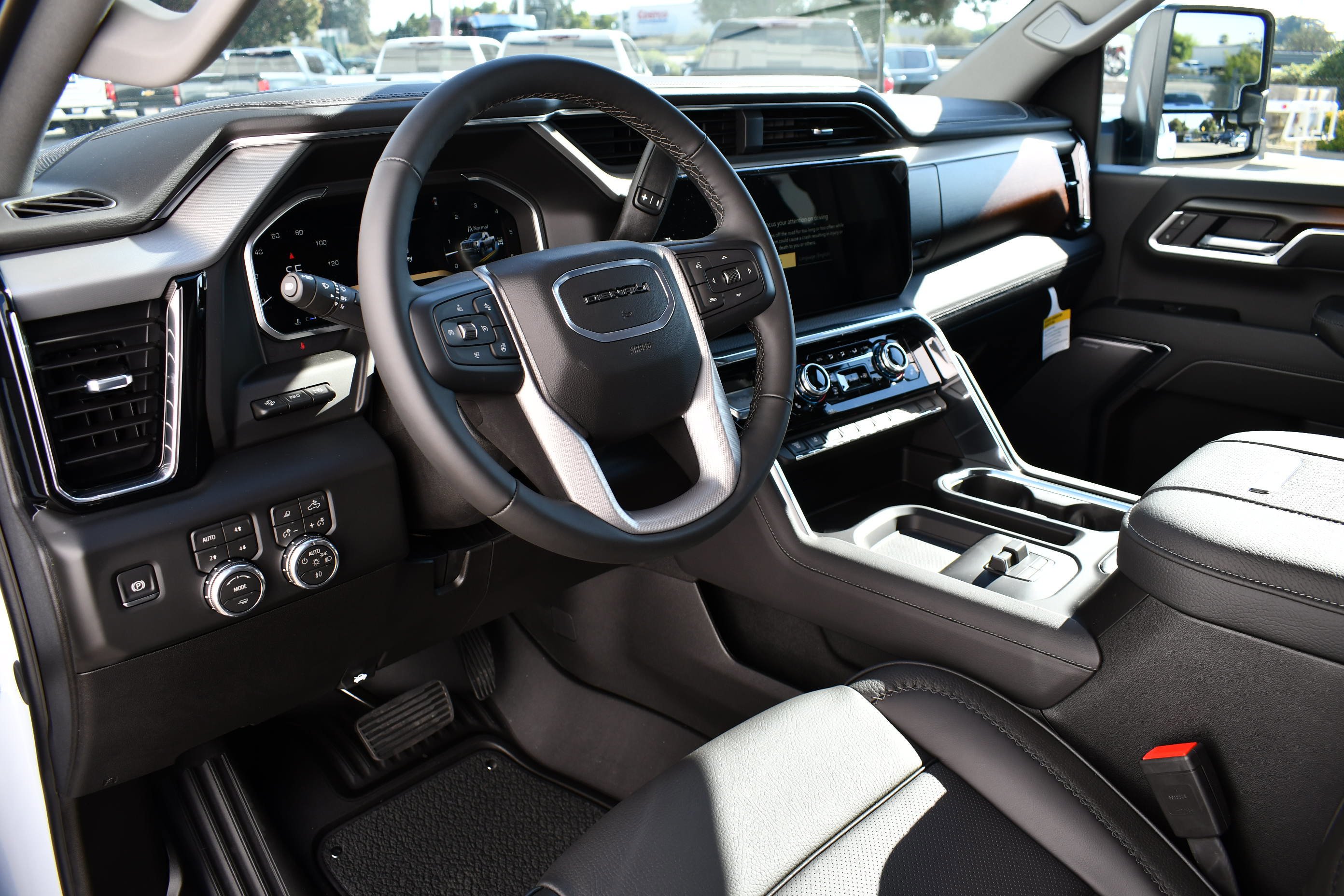 2026 GMC Sierra 2500HD Denali - Photo 16
