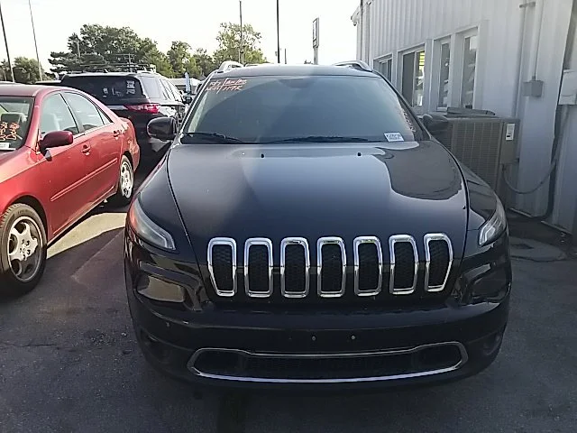 Used 2015 Black Jeep Limited image 7