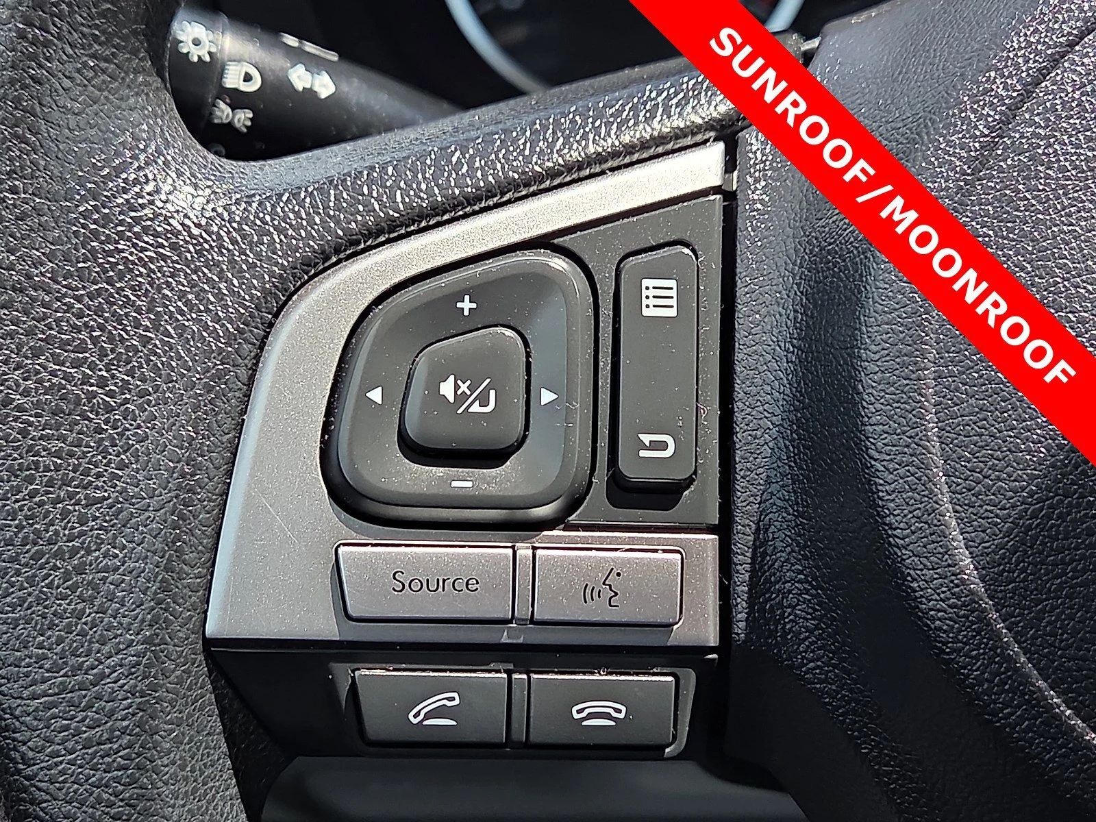 Used 2018 Ice Silver Metallic Subaru Premium image 21