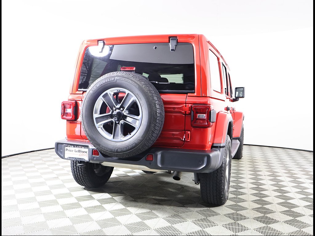 Used 2019 RED Jeep Sahara image 5