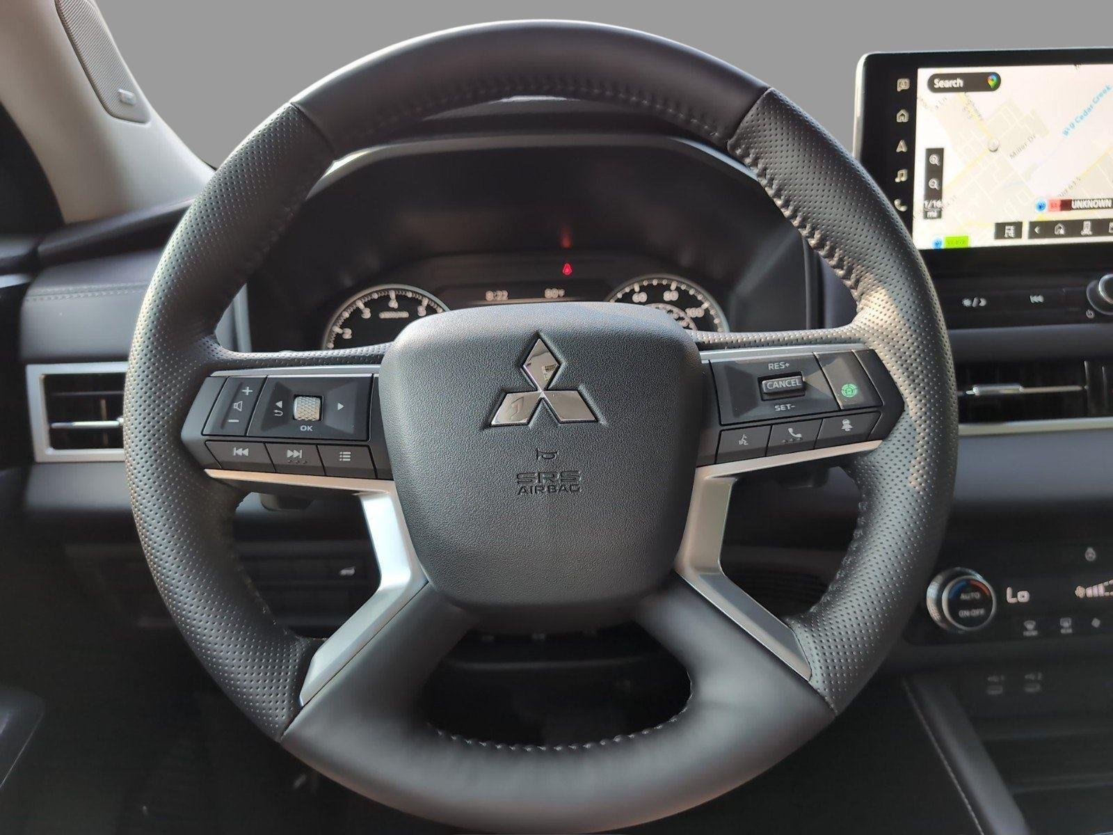 Used 2026  Mitsubishi SE image 27