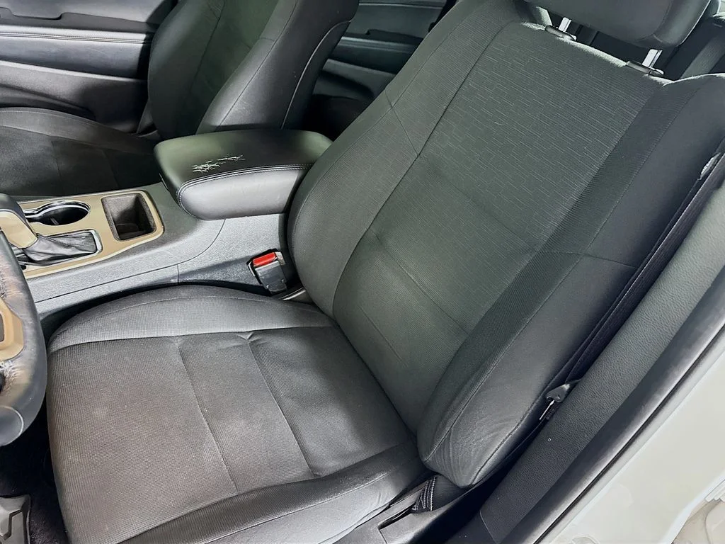 Used 2017 White Jeep Laredo image 20