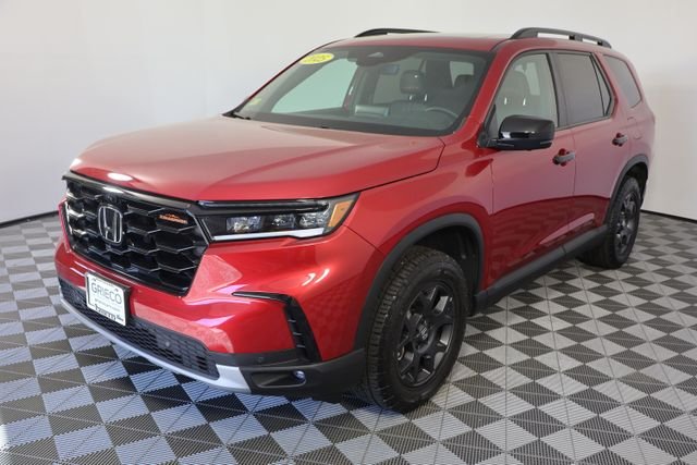 Used 2025  Honda TrailSport image 4