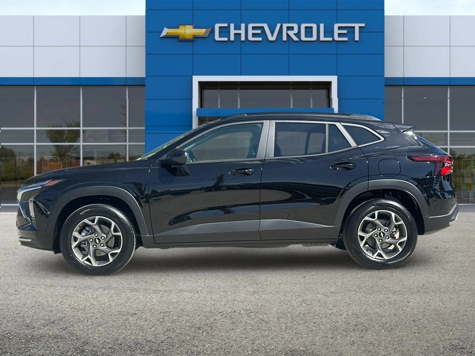 2026 Chevrolet Trax LT - Photo 7