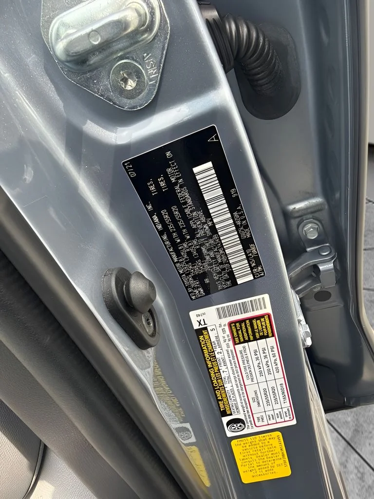 Used 2021 Blue Toyota Platinum image 40