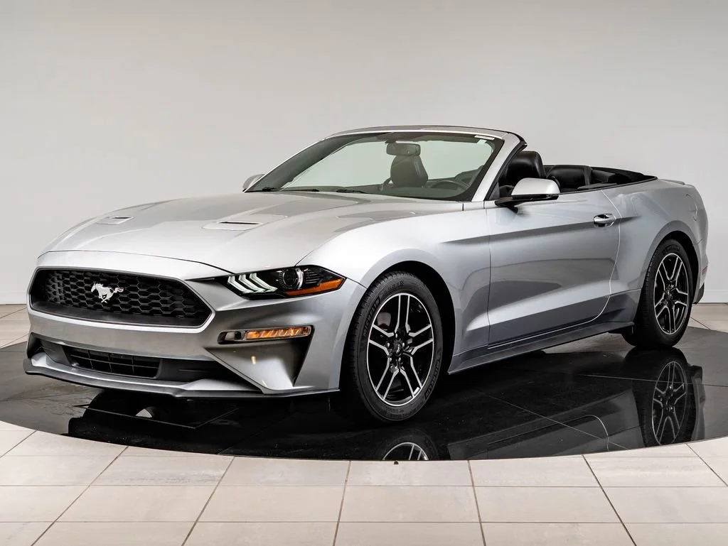 2020 Ford Mustang EcoBoost Convertible Premium's photo
