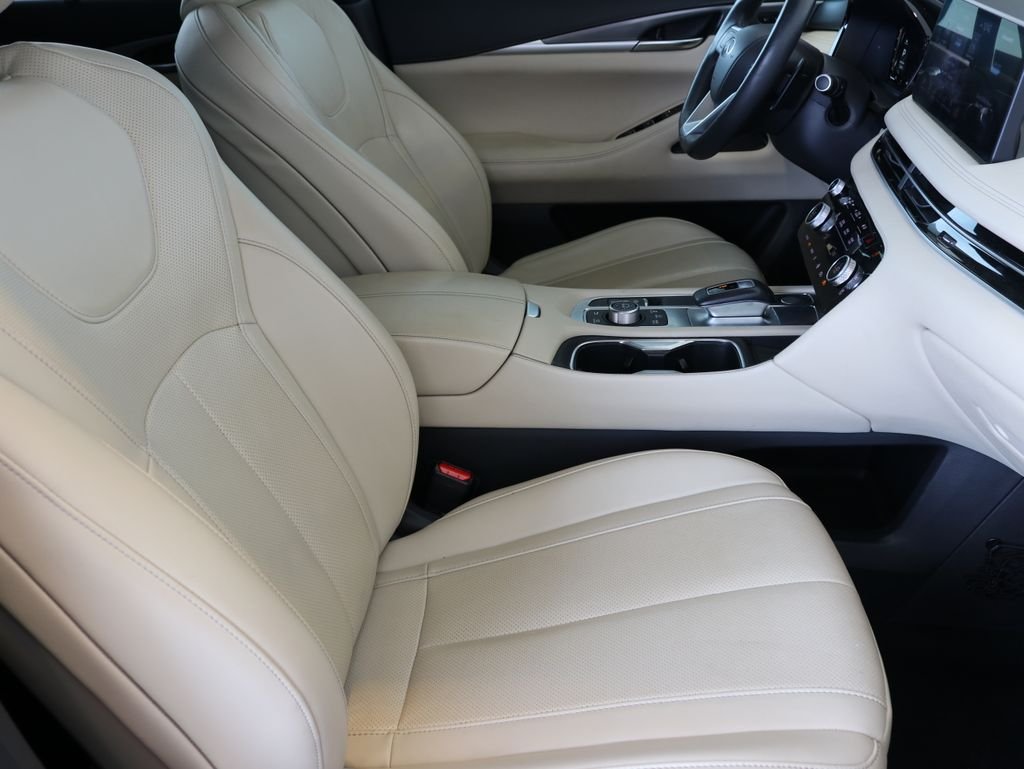 Certified Used 2023 Silver INFINITI LUXE image 48