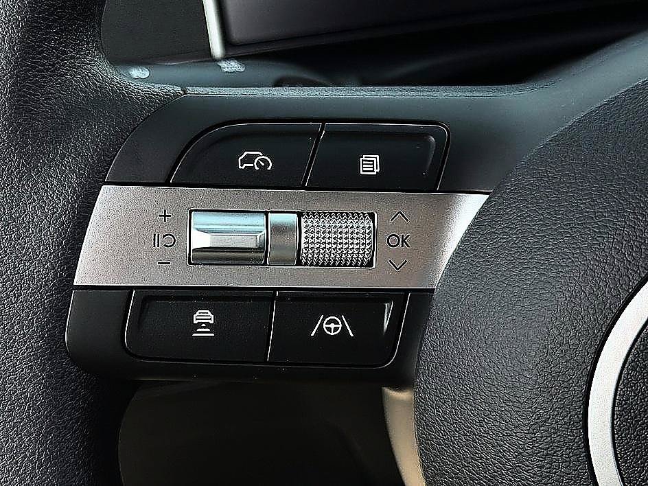New 2026 Serenity White Pearl Hyundai SEL Plus FWD image 12