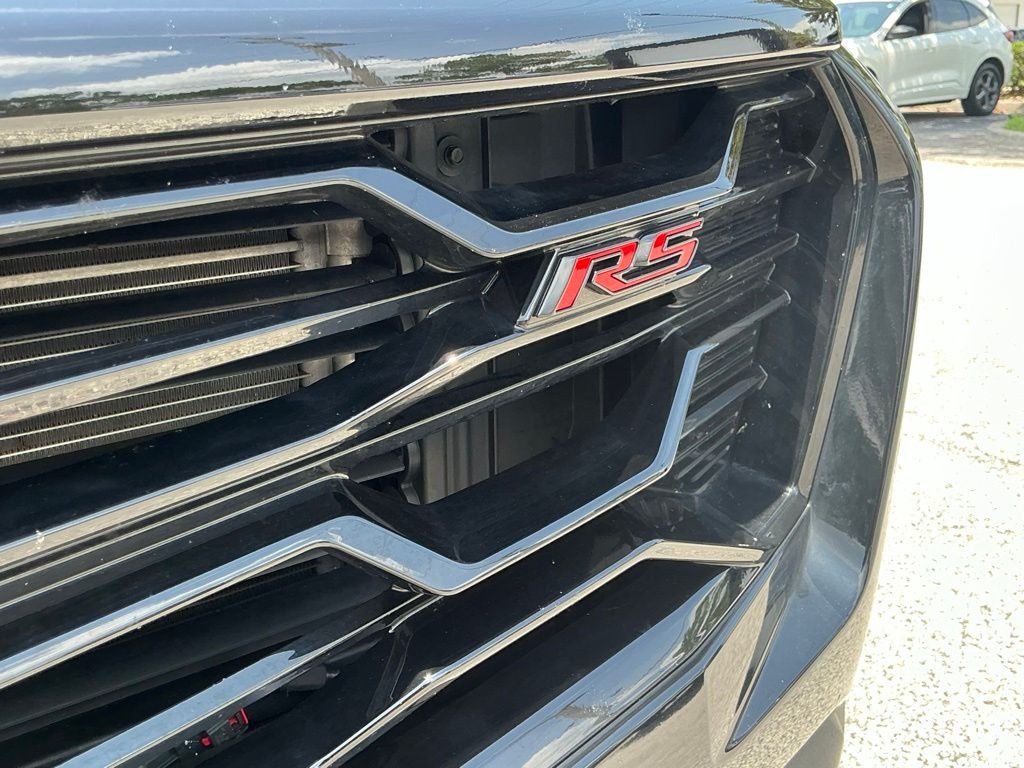 Used 2025 Black Chevrolet RS image 16
