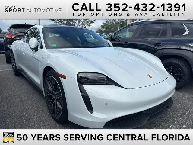 Used 2023  Porsche Base image 1