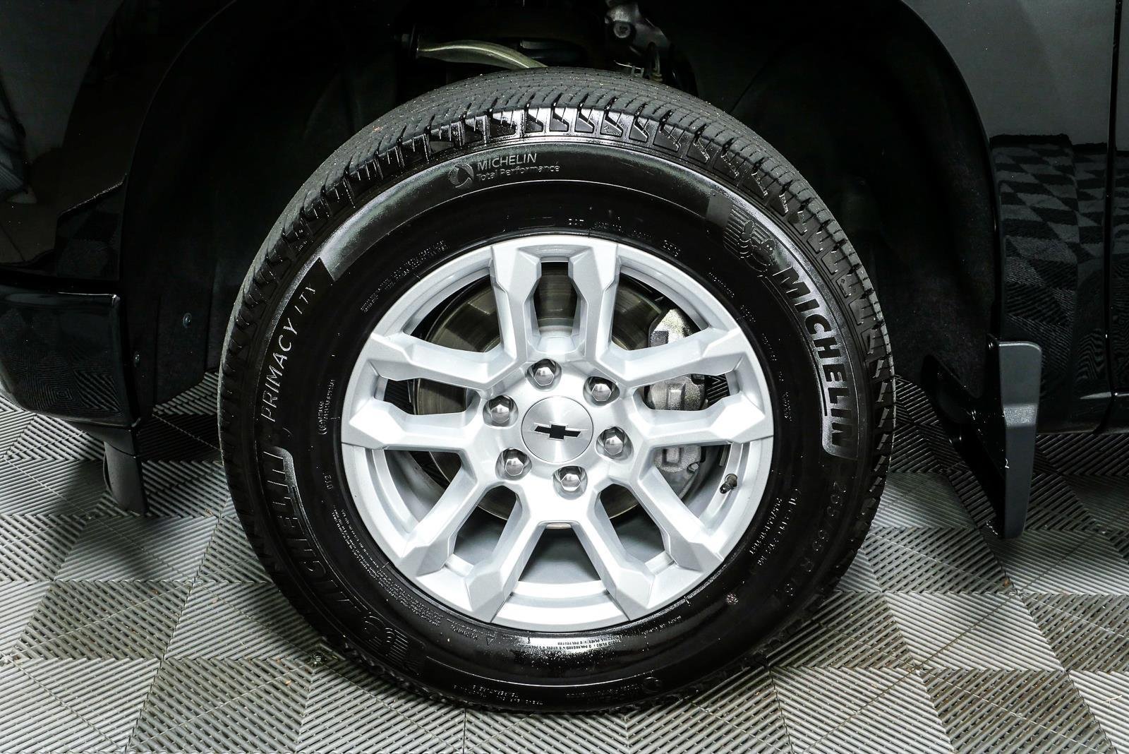 Used 2026 Black Chevrolet RST image 34