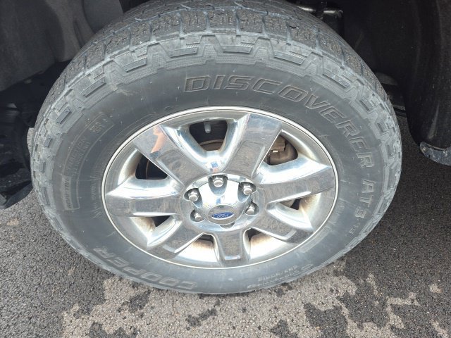 Used 2013 Ruby Red Metallic Ford XLT image 7