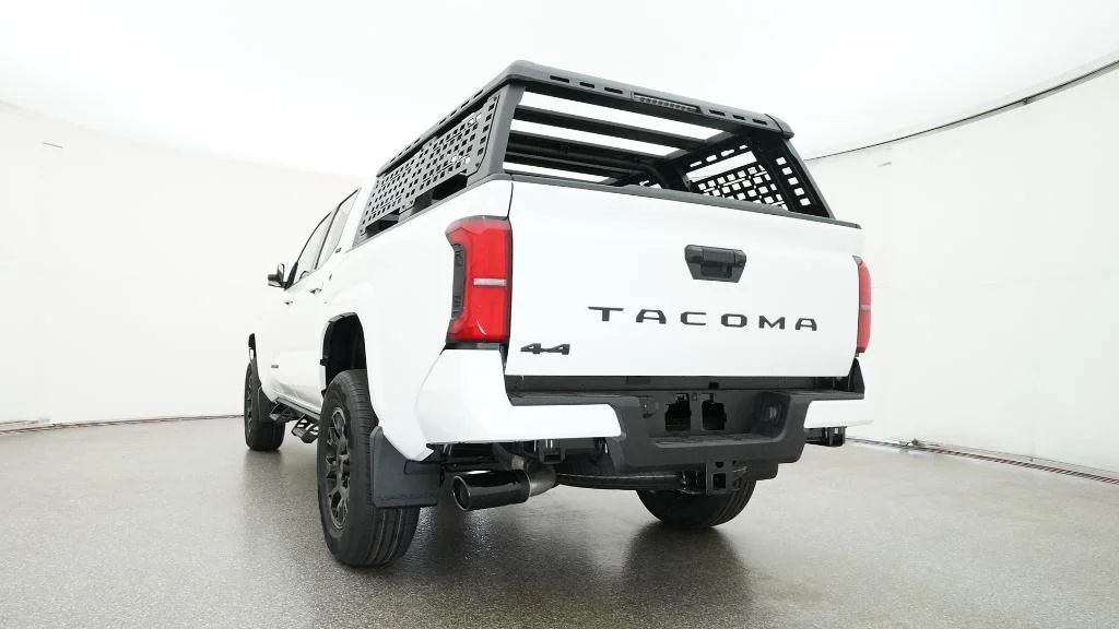2025 Toyota Tacoma SR5 - Photo 42