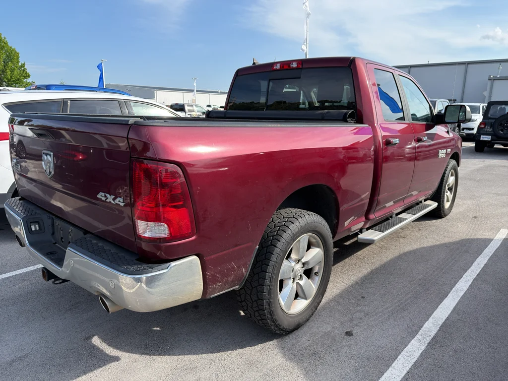 Used 2018 Delmonico Red Pearlcoat Ram Big Horn image 4