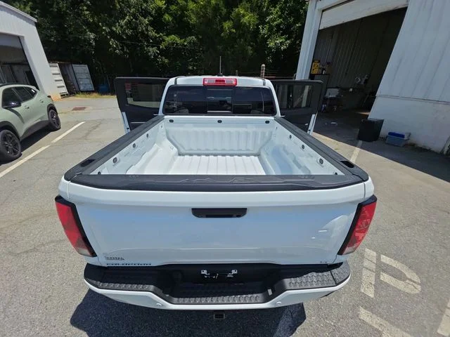 Used 2024 White Chevrolet LT image 13