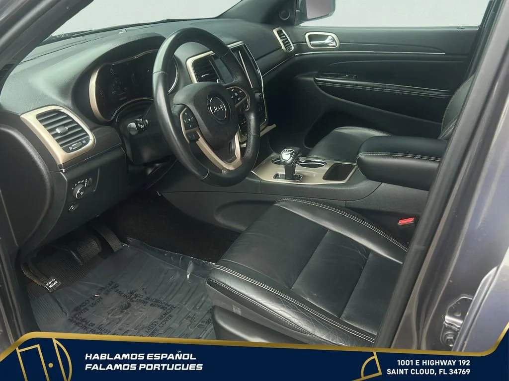 Used 2015  Jeep Limited image 12