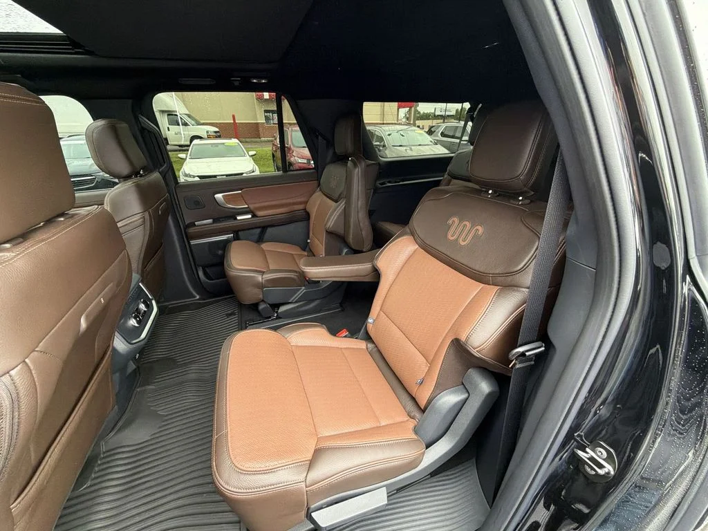 Used 2025 Black Ford King Ranch image 29