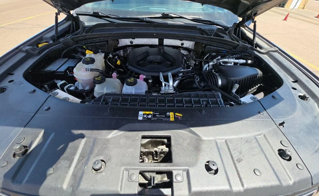 Used 2022 Gray Jeep Overland 4xe image 21