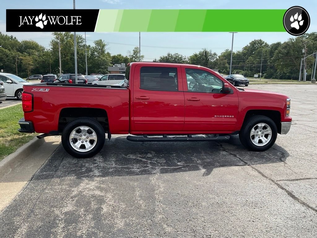 Used 2015 Red Chevrolet LT image 6