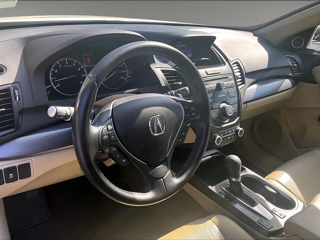 Used 2017 White Acura  image 8