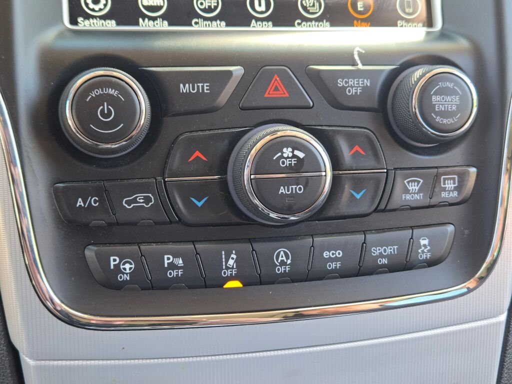 Used 2018 Red Jeep Summit image 32