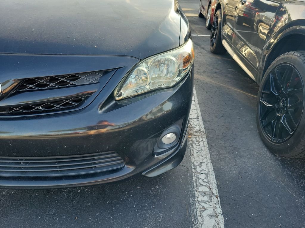 Used 2011 Black Sand Pearl Toyota S image 6