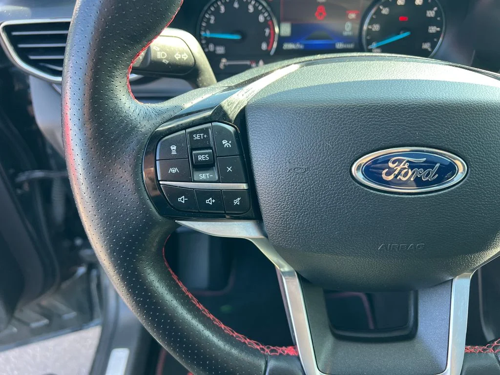 2023 Ford Explorer ST-LINE - Photo 28