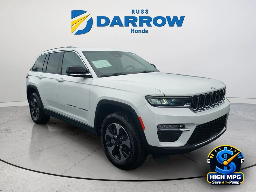 Used 2024 White Jeep 4xe image 7