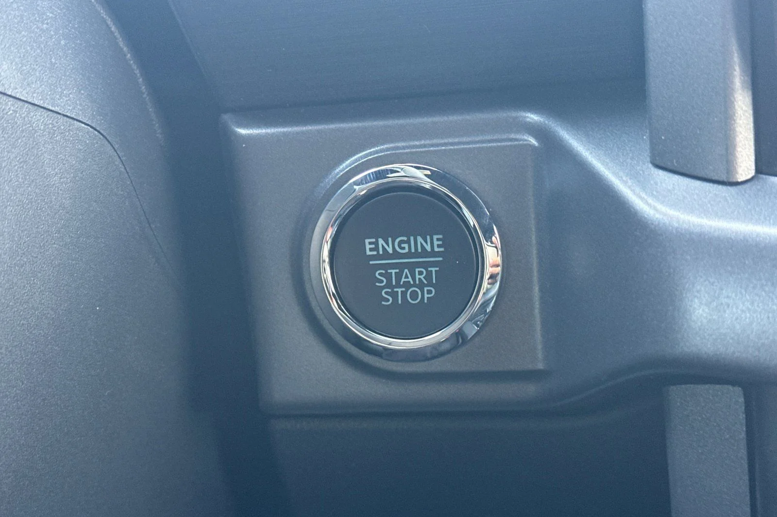 New 2026 Oxford White Ford XLT image 21