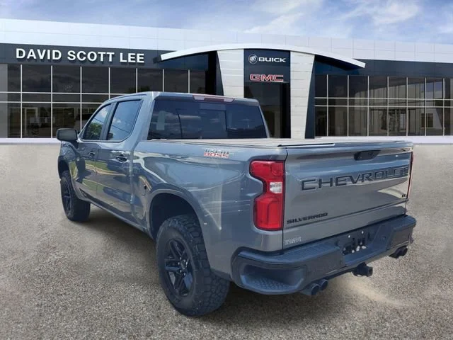 Used 2021 SATIN STEEL METALLIC Chevrolet LT Trail Boss image 3