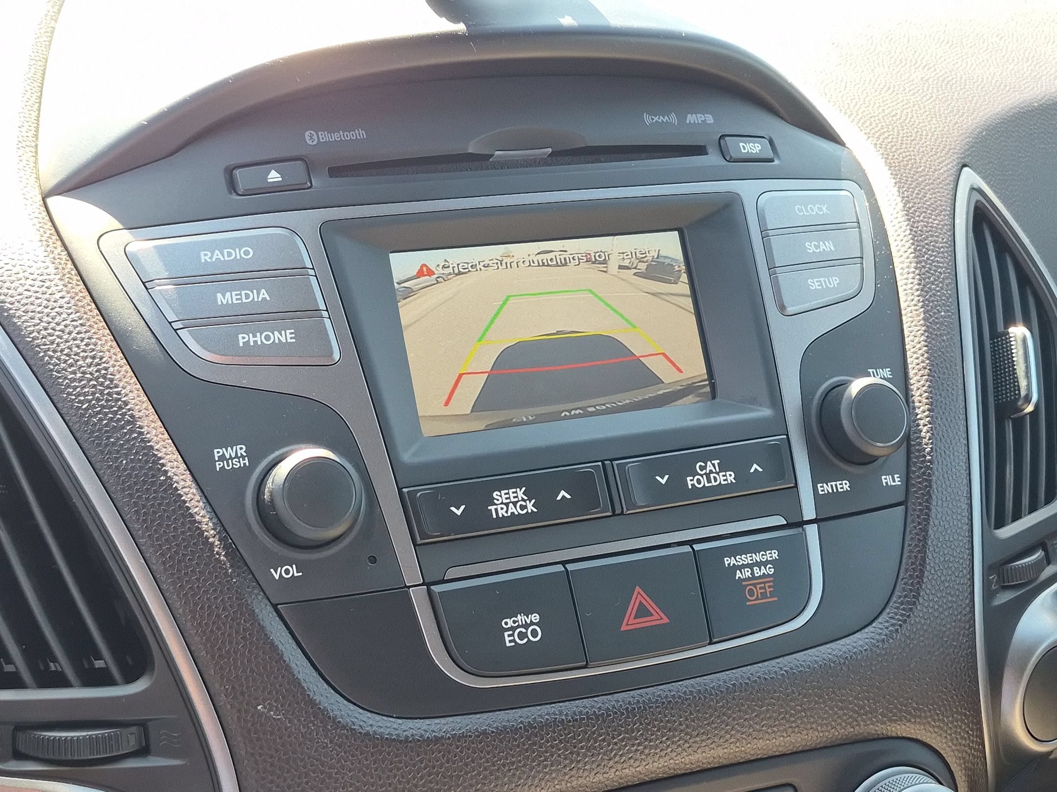 Used 2014 Laguna Blue Metallic Hyundai SE image 22