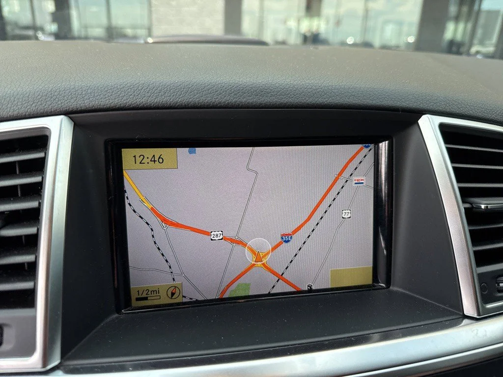 Used 2012 Silver Mercedes-Benz ML 350 image 14