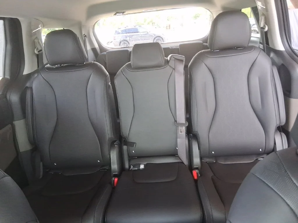 Used 2026  Kia LXS image 21