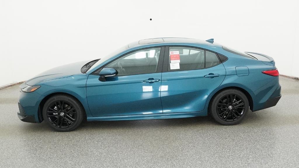 New 2026 Ocean Gem Toyota SE image 15