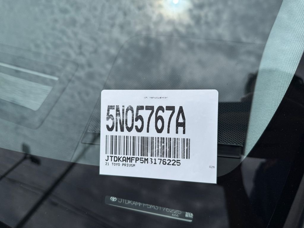 Used 2021 Pearl Toyota Limited image 34