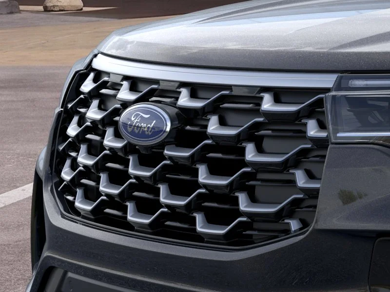New 2026 Agate Black Metallic Ford Platinum™ image 31