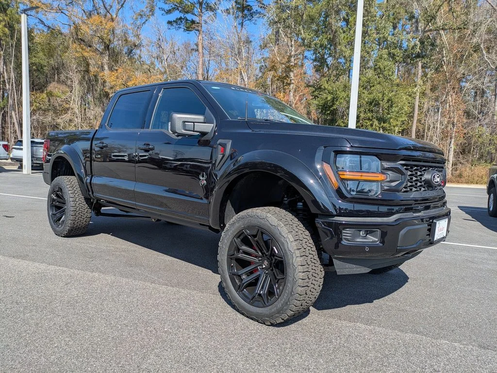 New 2026 Agate Black Metallic Ford XLT image 2